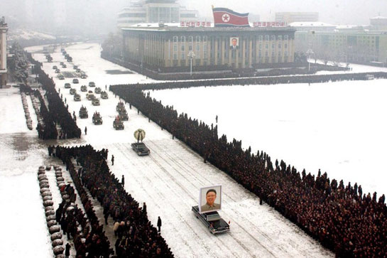 NorthKoreaFuneral01sm.jpg